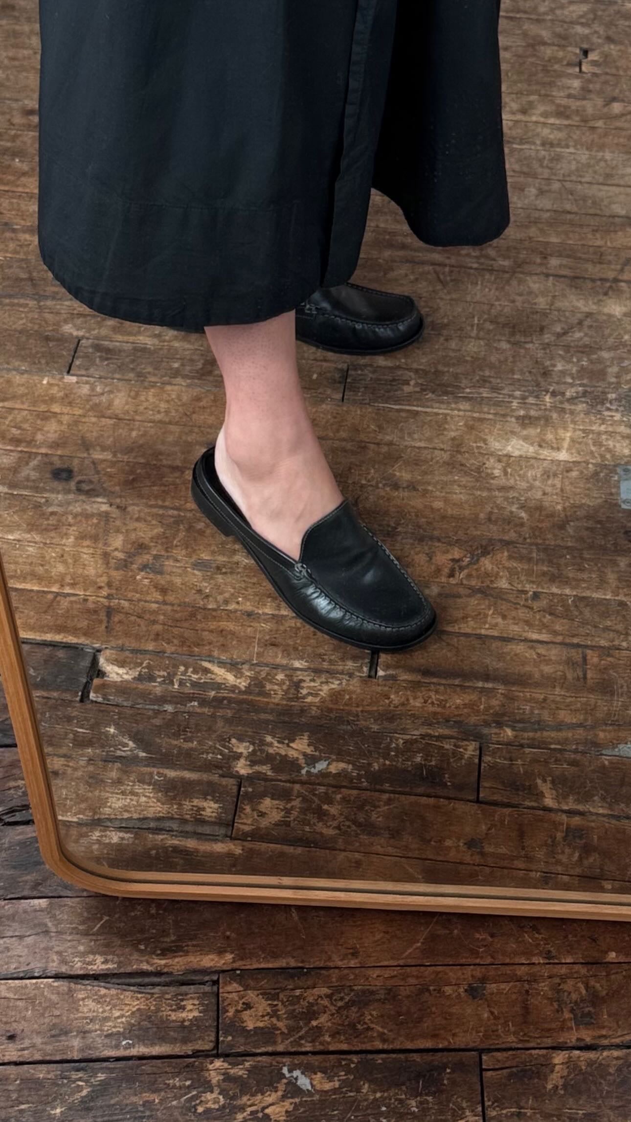 90s Leather Slides