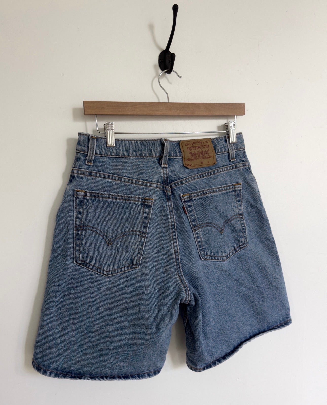 Levi's 551 Relaxed Fit Shorts | 29